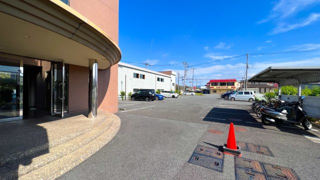 OSTクレスタのエントランス