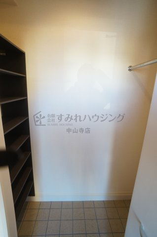 ヴィラソレアーダ中野　C棟の収納
