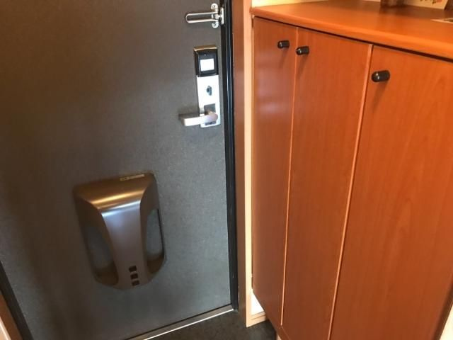 【玄関】フォレスト壱番館