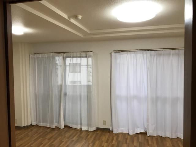 【居間・リビング】フォレスト壱番館 