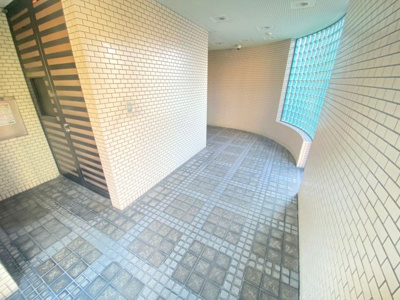 【エントランス】 | ローレル蛍池