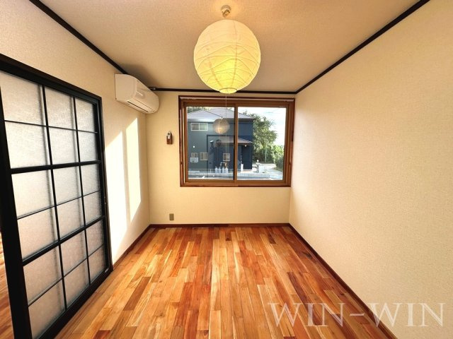 ユトリロ芦原駅の寝室