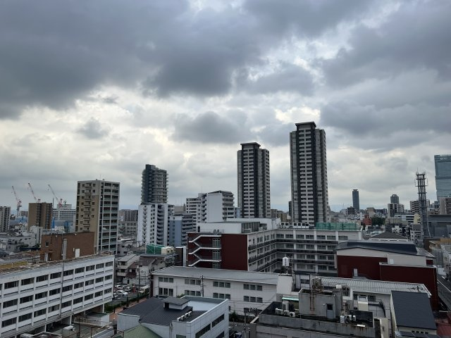 プレサンスロジェ上本町の展望