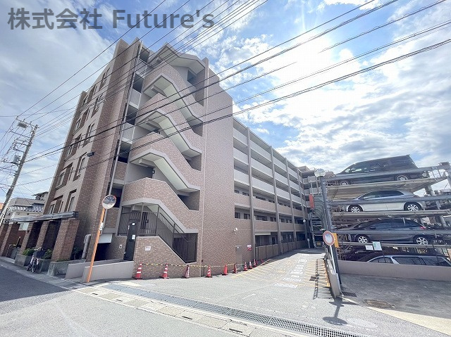 デュオ草加リバーテラスの外観|リフォーム物件・ペット可