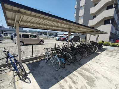 【その他共用部分】 | セピアコートA館 | 駐輪場です