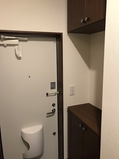 【玄関】ラクラス通町