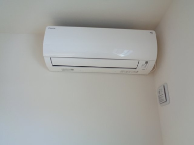 【設備】 | URBAN CUBIC鷹巣 | 現況写真については同サイズの他部屋の写真を使用しています。写真と現況が異なる場合は現況を優先いたします。