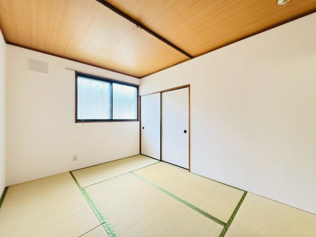 【寝室】 | 第一日の出ハイム