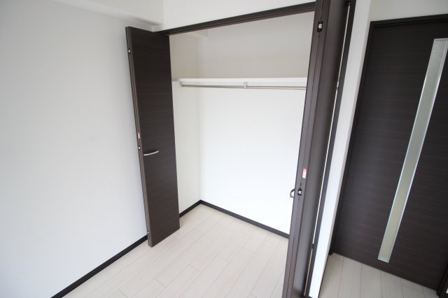 【収納】 | レグルス阿倍野 | 大きなクローゼットがあるので荷物が多くても大丈夫です♪
