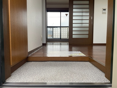 【玄関】 | クレサント松陰