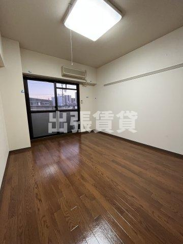 仲介手数料0円！エスポワール亀島の居間・リビング