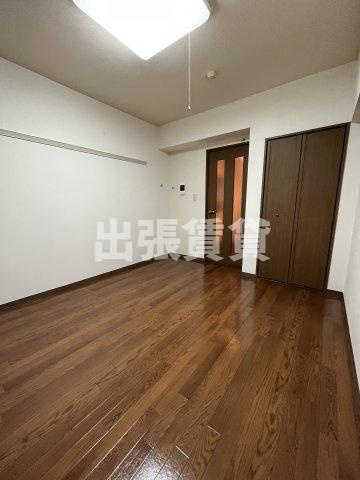 仲介手数料0円！エスポワール亀島の居間・リビング