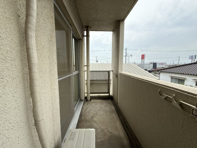 デランテ蓼野のバルコニー