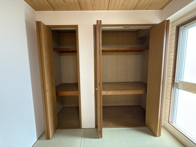 デランテ蓼野の収納