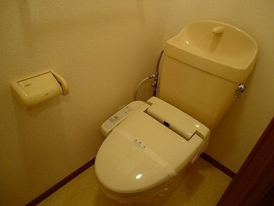 【トイレ】 | グリーンホーム | コンパクトで使いやすいトイレです