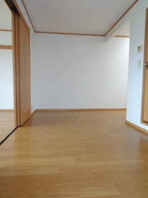 【居間・リビング】 | セレンディピティ | 使いやすい居間です