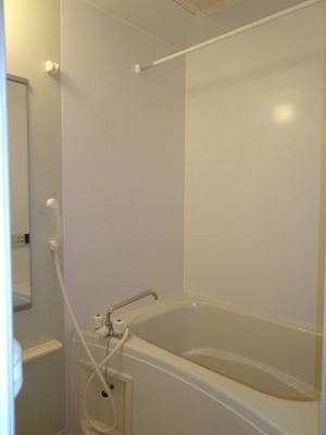 【浴室】 | セレンディピティ | きれいなお風呂です