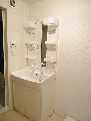 【洗面所】 | ベイリーフ | ゆったりとスペースのある洗面所