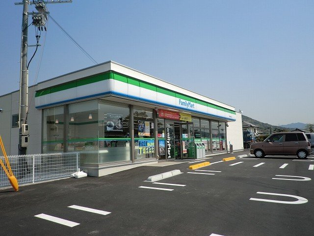 【周辺】 | ベイリーフ | ファミリーマート平生町角浜店まで900m