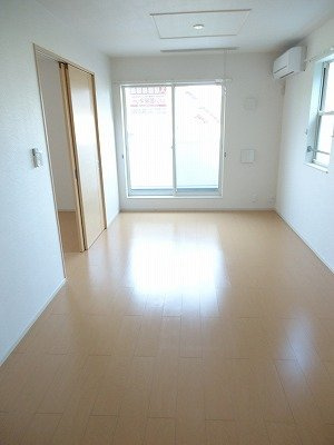 【居間・リビング】 | ベイリーフ | おしゃれな居間です