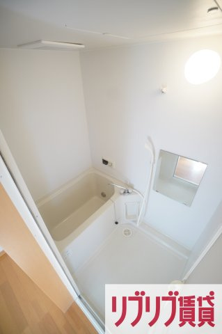 RHB御成台の浴室