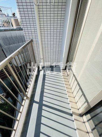 ジュエルズコートのバルコニー