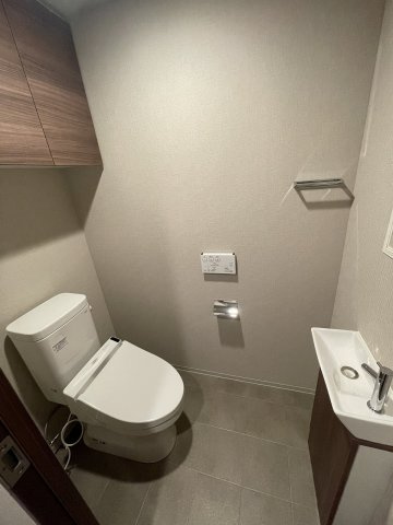 クレヴィアタワー御堂筋本町のトイレ|※建物内別間取参考写真