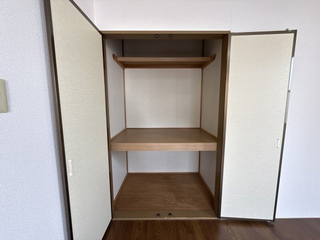 グランドール・ユウＡ棟の収納
