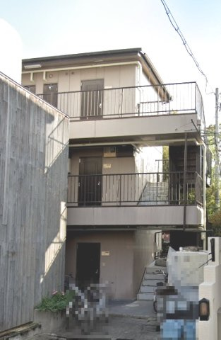 箕面市瀬川４丁目の賃貸マンションの外観