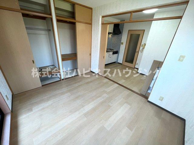 インシュランスビルⅩⅤ旭町の寝室