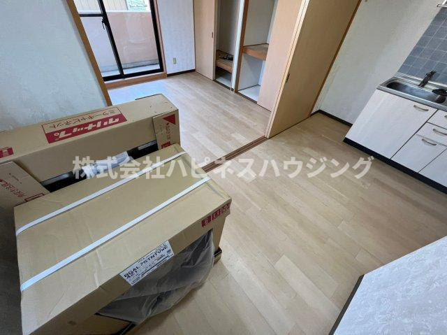 インシュランスビルⅩⅤ旭町の独立洗面台|シャンプードレッサー新規設置