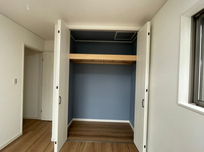 【収納】 | 郷地町貸家 | 1階洋室6.12帖
※前回募集時の写真です。現状優先