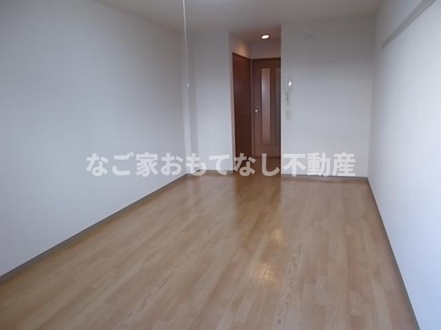 【居間・リビング】 | つつみ館