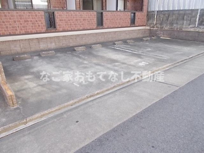 【駐車場】 | つつみ館