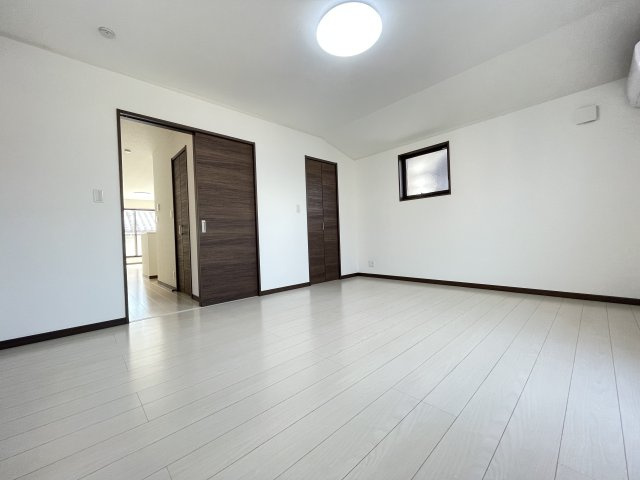 南花園２丁目戸建ての居間・リビング|居室