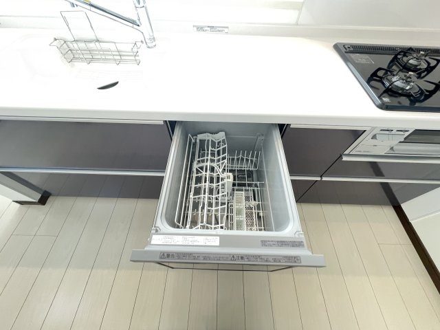 南花園２丁目戸建てのキッチン|食洗器付きです（設備対象外）