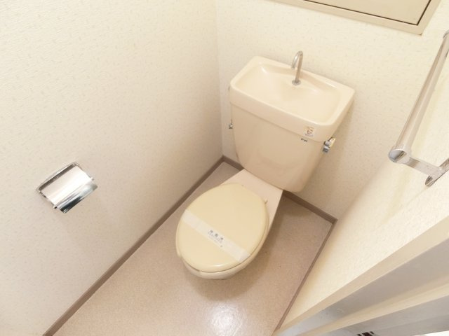 ヴィラ貴瀬2号館のトイレ