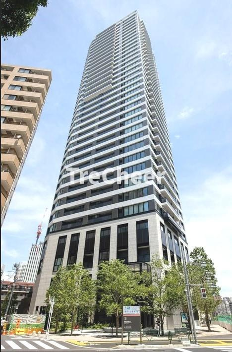 プラウドタワー東池袋ステーションアリーナの外観
