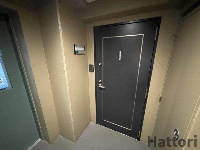 ルグラン弐番館の玄関