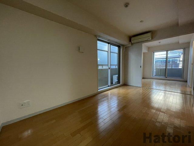 ルグラン弐番館の居間・リビング