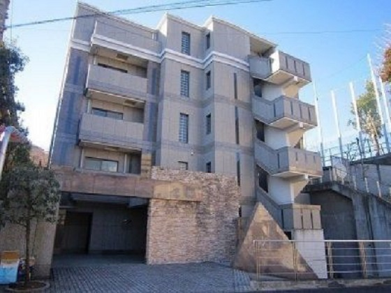 港区西麻布４丁目の賃貸マンションの外観