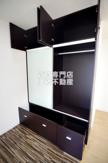 NOVEL KUROKAWAの収納