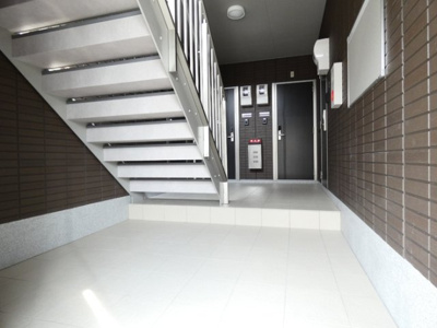 【エントランス】 | リヴェール | ゆとりのあるエントランスです