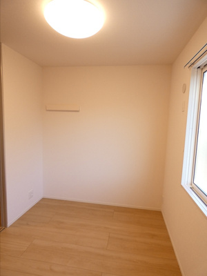 【居間・リビング】 | リヴェール | こちらのリビングで趣味の時間をお楽しみください