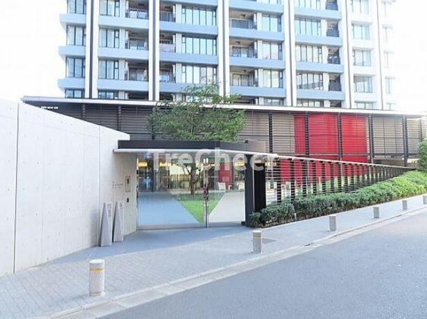 グランドミレーニアタワー＆スイートのエントランス