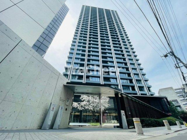 グランドミレーニアタワー＆スイートの外観