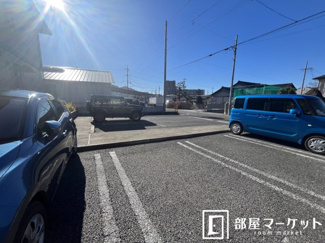 【駐車場】