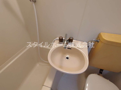【洗面所】 | ハイツ多米Ⅰ番館 | イメージ写真です。