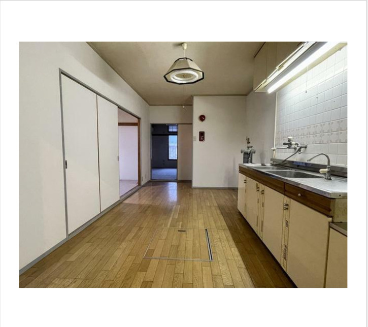 つくば市森の里店舗併用住宅のキッチン