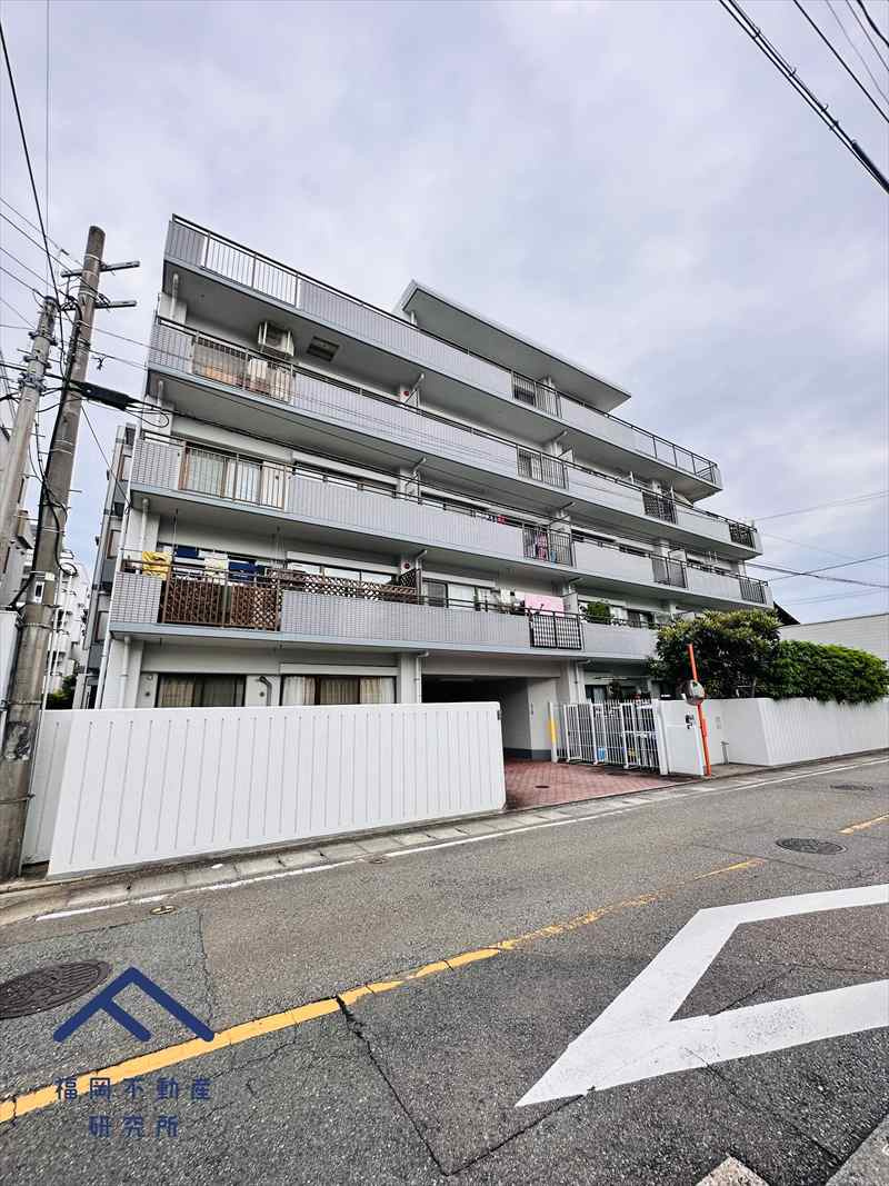 長丘パークマンションの外観